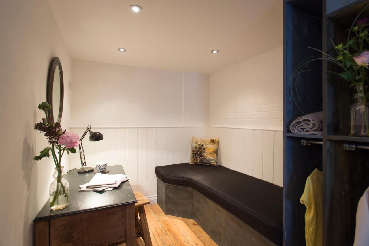 Ferienwohnung Two Bare Feet Winchester Exterior foto